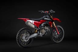 Studio image of the Ducati Desmo450 MX Factory