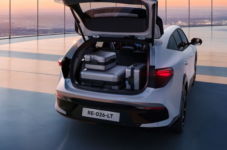 Renault Filante boot