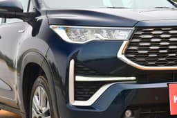 Toyota Innova Hycross LED headlight