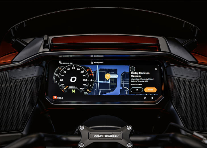 Close up of the instrument cluster on the Road Glide 3