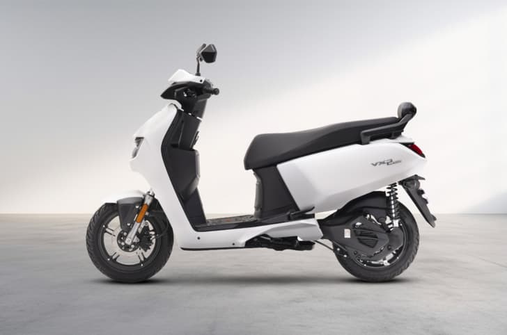 Vida VX2 side profile white