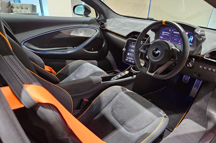 McLaren MCL38 Celebration Edition Artura interior