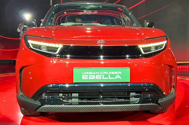 Toyota Urban Cruiser Ebella front