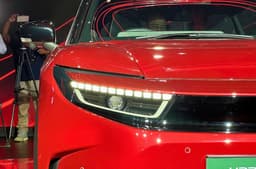 Toyota Urban Cruiser Ebella headlights