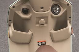 Close up of the inside front apron