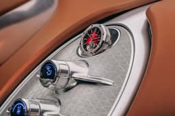 Bugatti FKP Hommage in studio