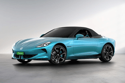 MG Cyberster in Irises Cyan with black roof