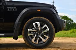 Mahindra Thar Roxx alloy wheels