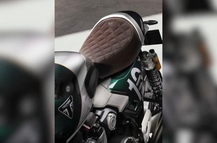 Triumph Speed Twin 1200 Cafe Racer Edition seat