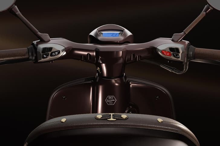 Vespa 946 horse edition scooter rider's pov