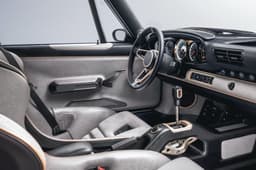 Singer DLS Turbo Sorcerer in studio