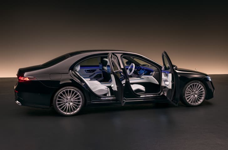 2026 Mercedes-Benz S-Class facelift doors
