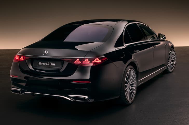 2026 Mercedes-Benz S-Class facelift rear three quarter