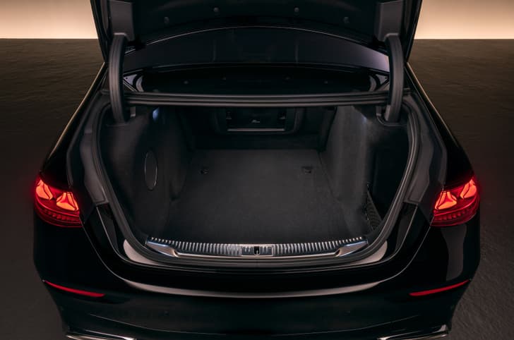 2026 Mercedes-Benz S-Class facelift boot