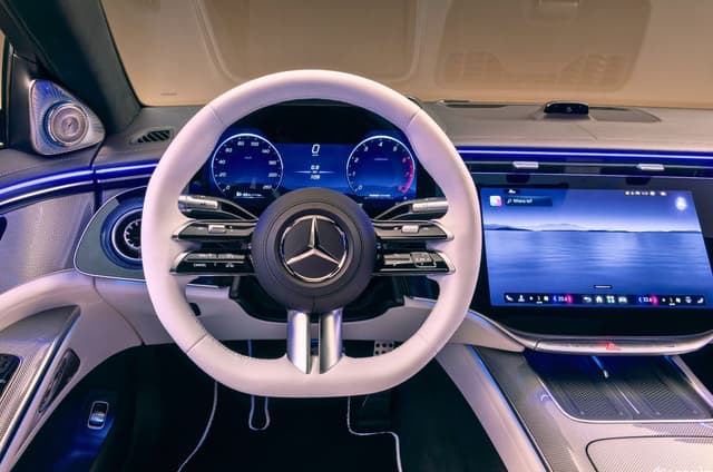 2026 Mercedes-Benz S-Class facelift steering wheel