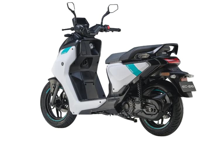 Yamaha EC06 rear left side static in studio