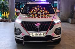 MG Hector ambulance front static