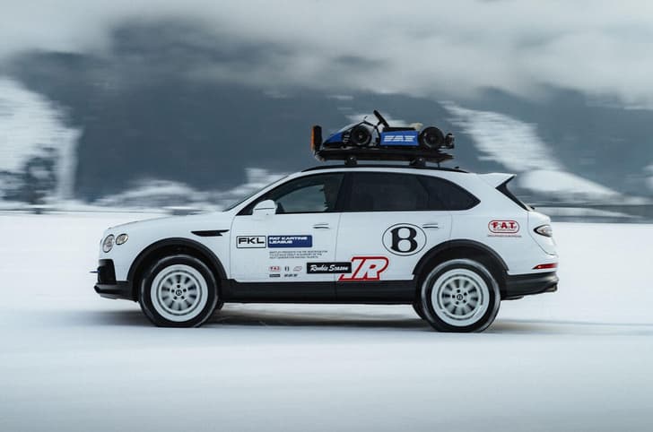 Bentley Bentayga X Concept side tracking