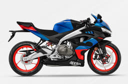 Side profile studio image of the RS 457