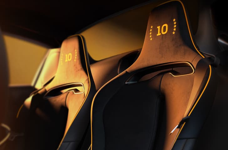 McLaren Artura Spider MCL39 Championship Edition in studio