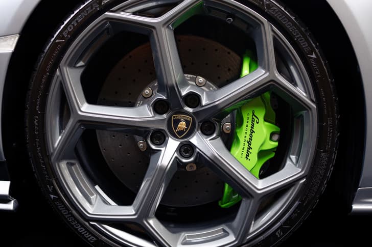 final lamborghini huracan for india on stage