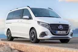 Mercedes-Benz V-Class front quarter