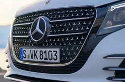 Mercedes-Benz V-Class grille