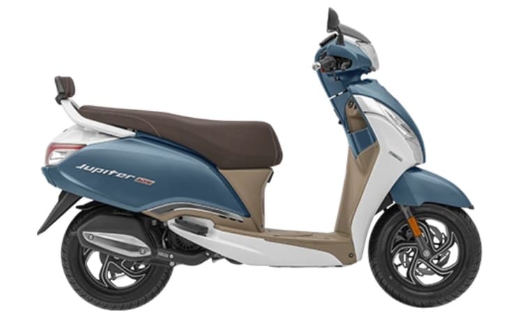 TVS Jupiter 125 blue/white right side profile static in studio