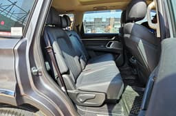 MG Majestor rear seats