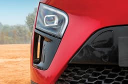 VinFast VF7 headlights