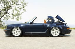 Porsche 911 Carrera Cabriolet by Singer roof mechanism