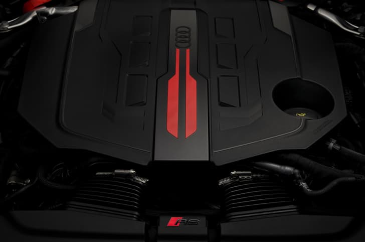 2026 audi rs5 in studio