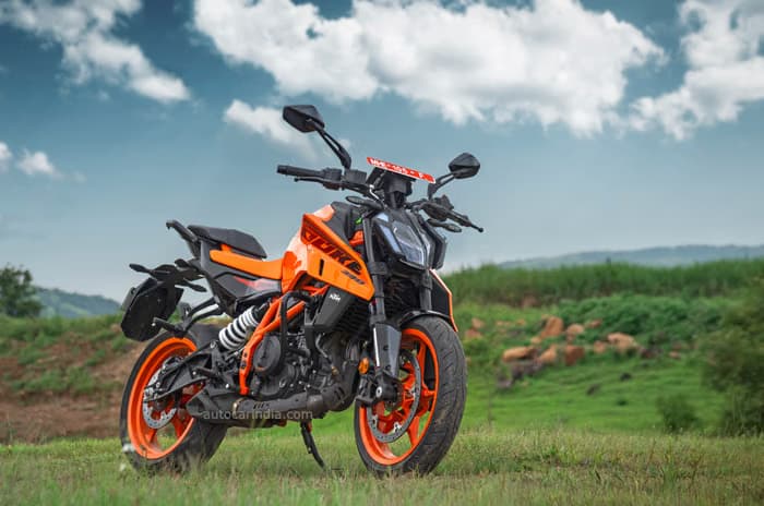 KTM 390 Duke features image gallery