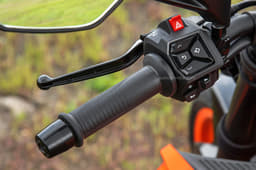 KTM 390 Duke features image gallery