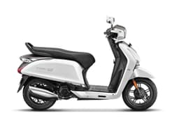 Hero Destini 125 Side profile static Pearl Fadeless White