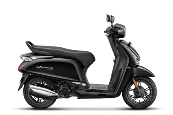 Hero Destini 125 Side profile static Pearl Black