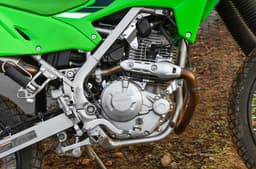 Kawasaki KLX230 features