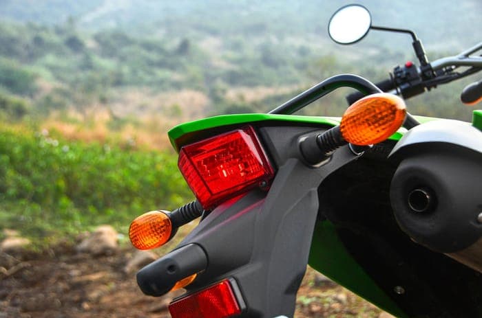 Kawasaki KLX230 features