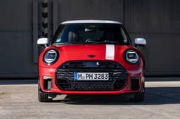 Mini Cooper 1965 Victory Edition front