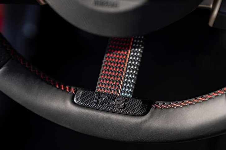 Mini Cooper 1965 Victory Edition steering wheel