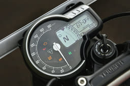 Triumph Speed 400 features image gallery