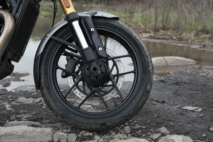 Triumph Speed 400 features image gallery