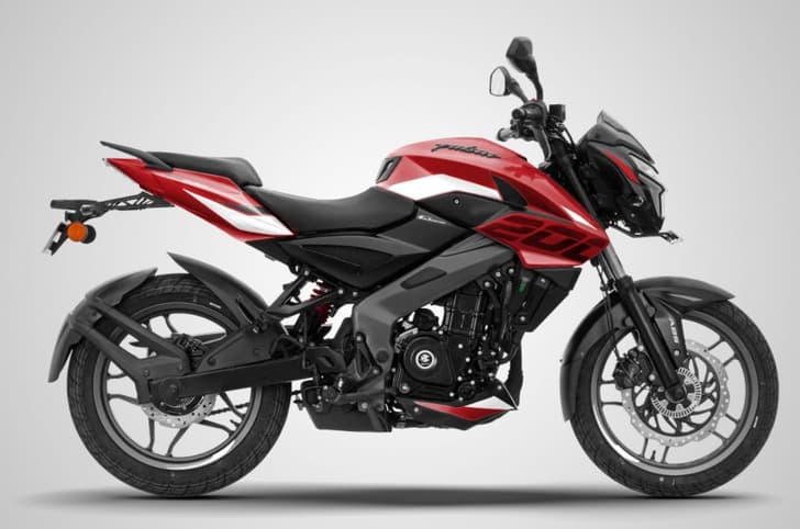 Side studio profile of Bajaj Pulsar  NS 200 Cocktail Wine Red