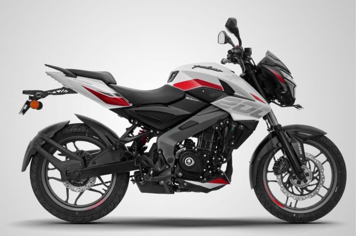 Side studio profile of Bajaj Pulsar NS 200 Metallic Pearl White