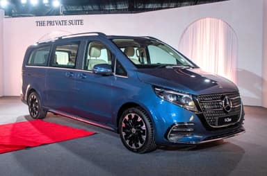 Mercedes-Benz V-Class exterior and interior gallery