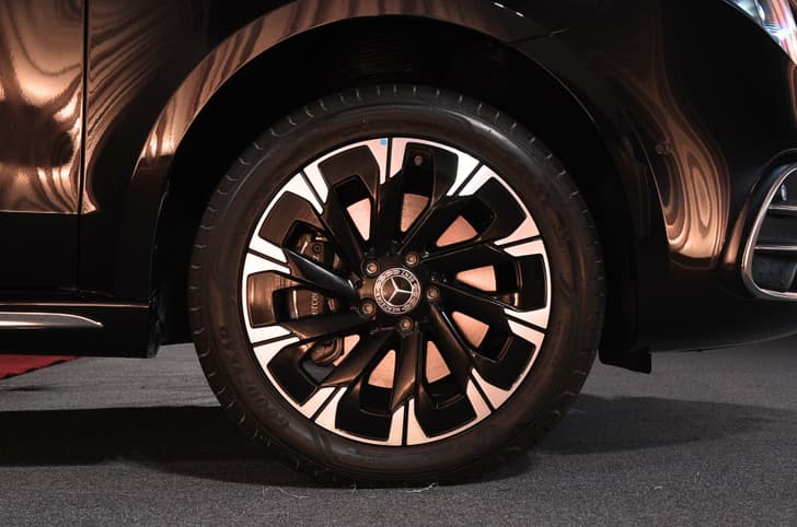 Mercedes-Benz V-Class alloy wheels