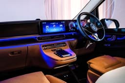 Mercedes-Benz V-Class interior 