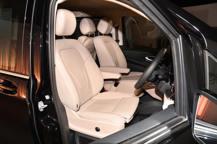 Mercedes-Benz V-Class front seats