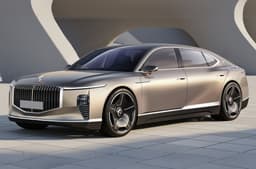 Lac Hong 900S front quarter