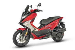 Hero Xoom 160 front three quarter red